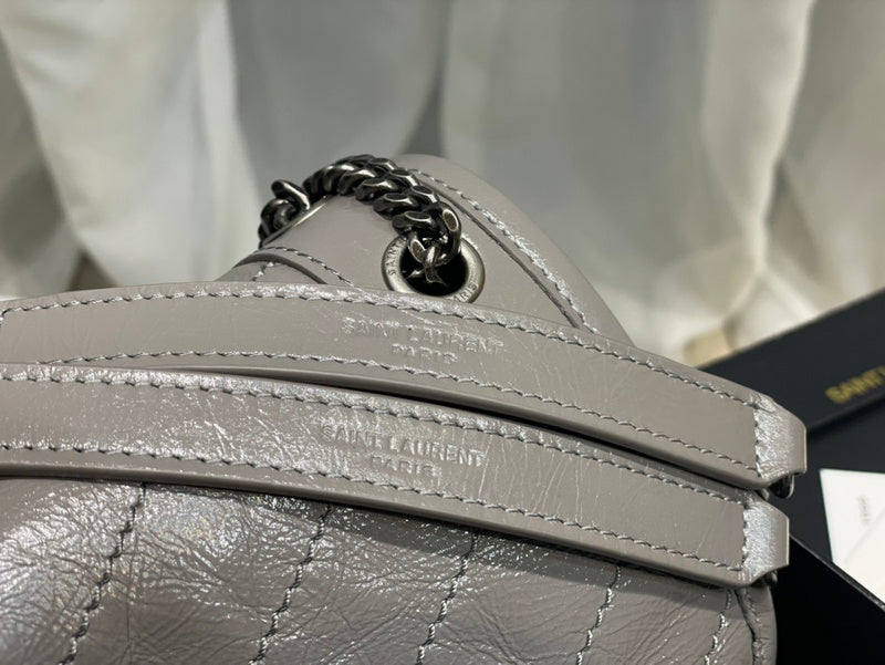 Luxurious Totes - Latest - 8561