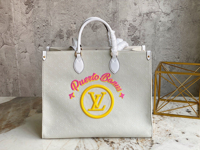 LOV - Luxurious Totes - 1384