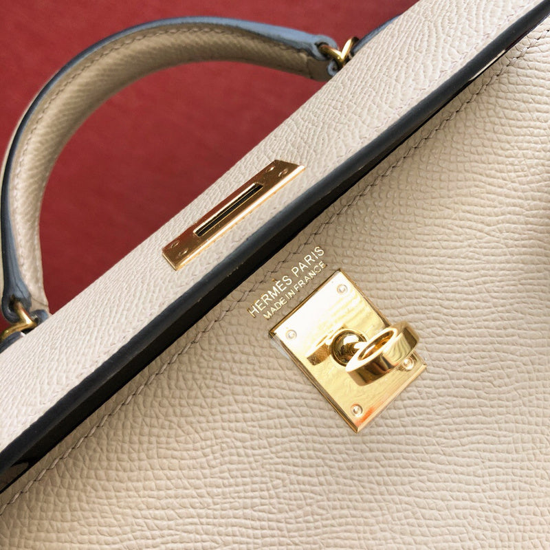 Luxurious Totes - Latest - 6881