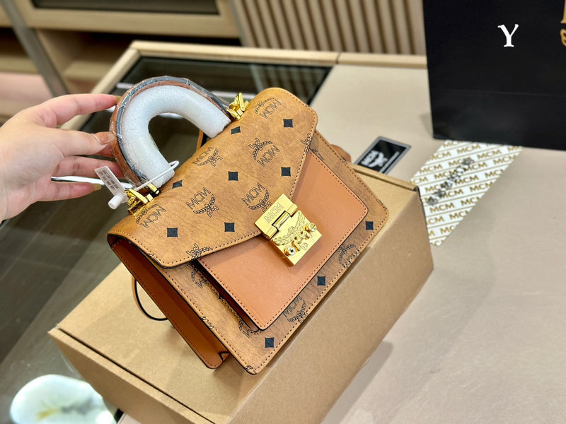 Luxurious Totes - CMM Bags - 004