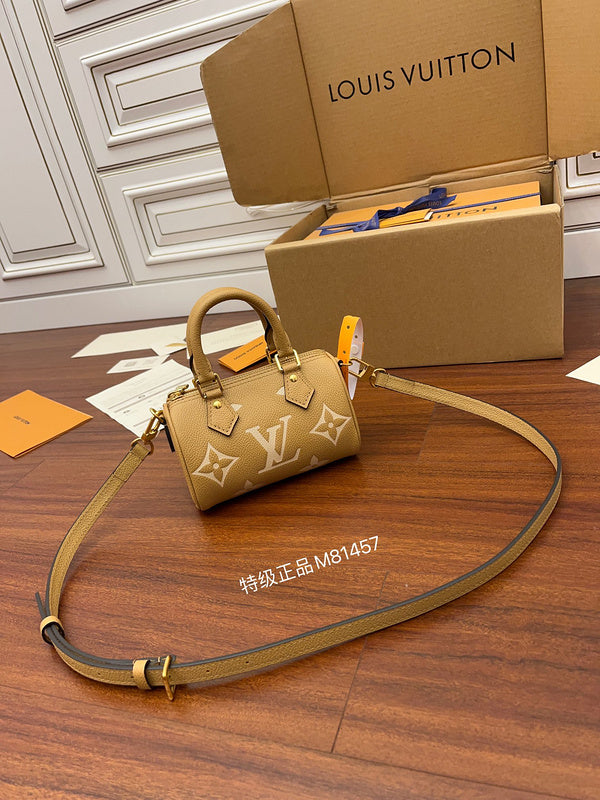 LOV - Luxurious Totes - 1056