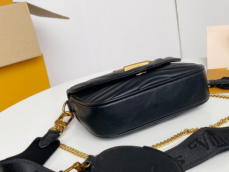 LOV - Luxurious Totes - 2437