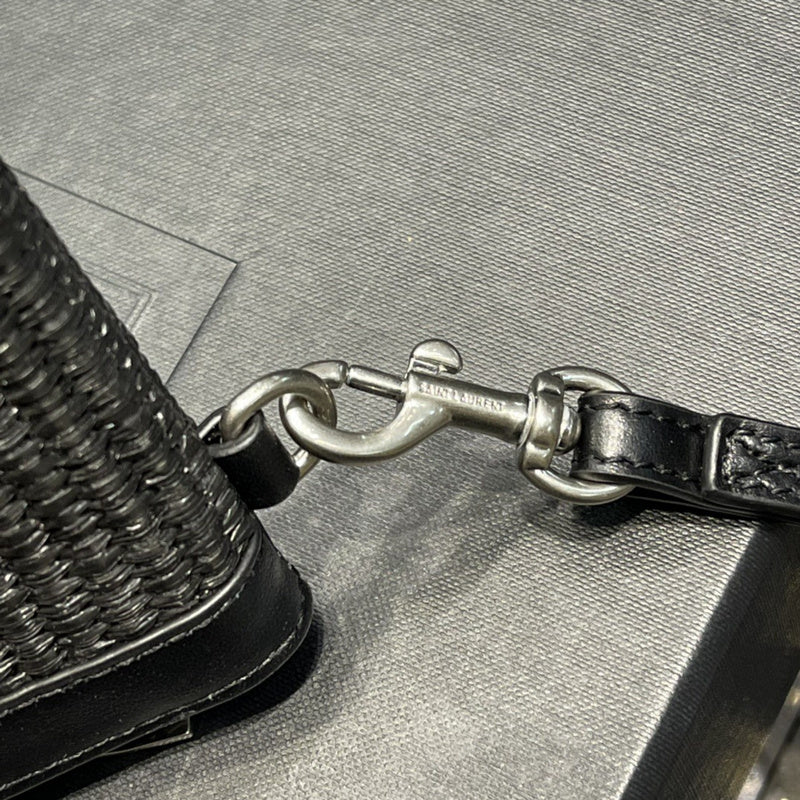 Luxurious Totes - Latest - 8741
