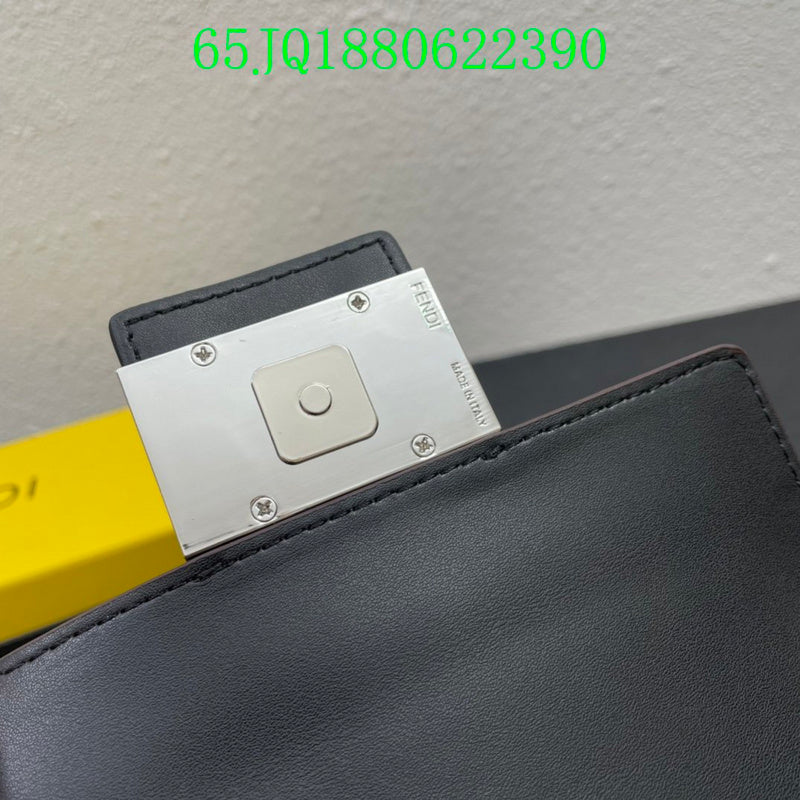 GC - Shoulder - 2866