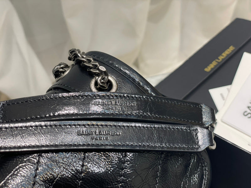 Luxurious Totes - Latest - 8560