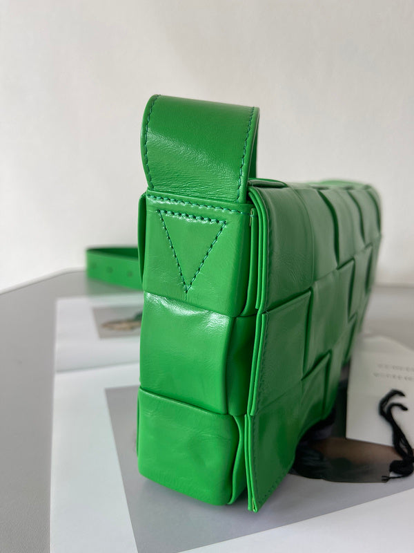 Luxurious Totes - Latest - 7005
