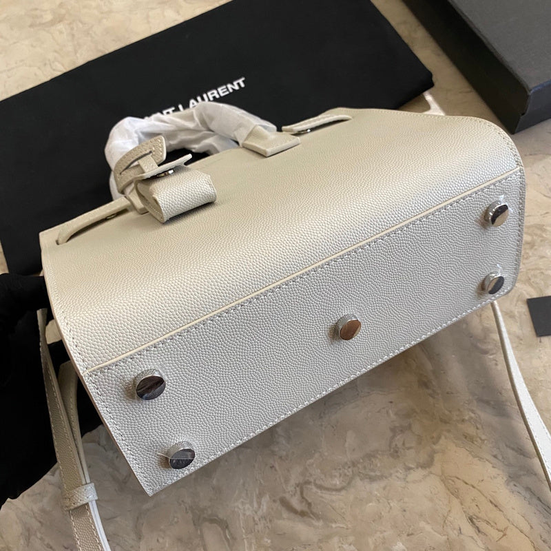 Luxurious Totes - Latest - 9361