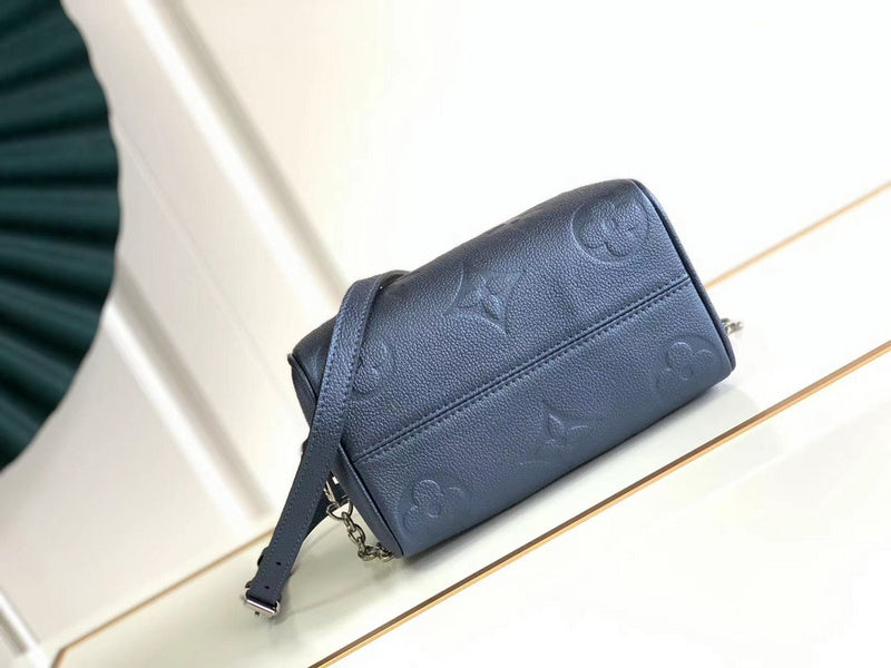 LOV - Luxurious Totes - 142