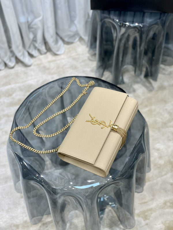 Luxurious Totes - Latest - 8940