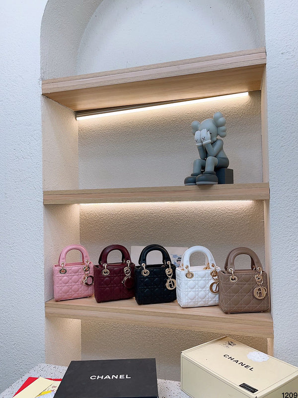 Luxurious Totes - DOR2 Bags - 012