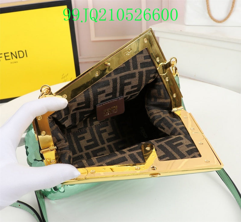 GC - Shoulder - 3190