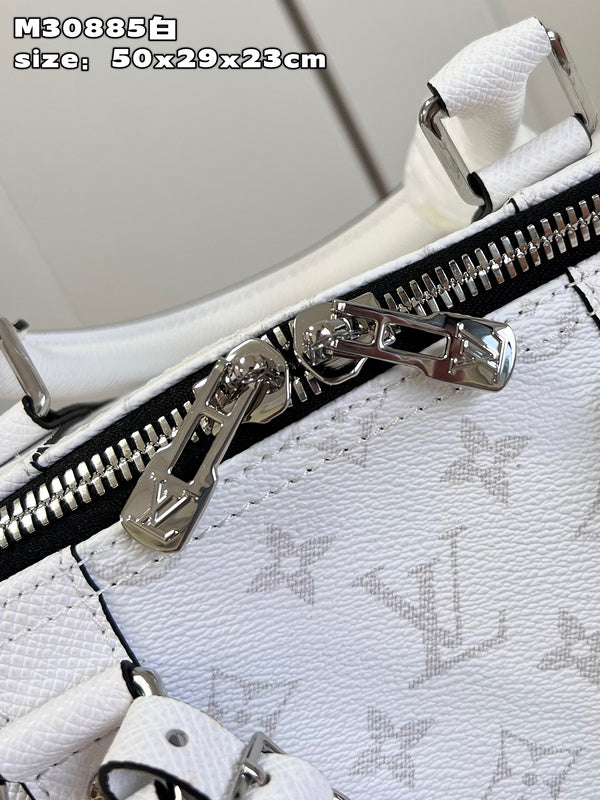 LOV - Luxurious Totes - 242