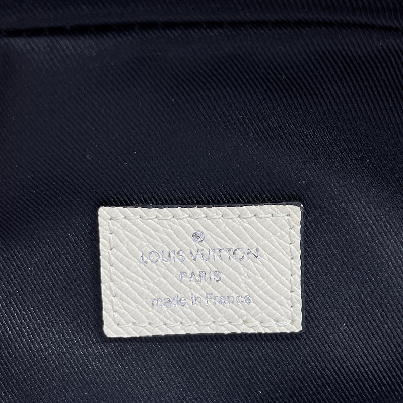 Lux-Totes - LOV Bags - 4113
