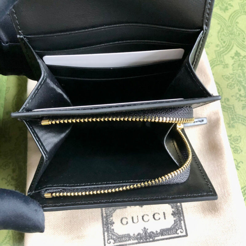GUI - Luxurious Totes - 162