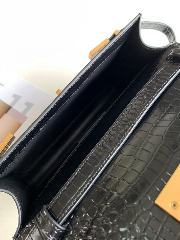 Luxurious Totes - Latest - 8732
