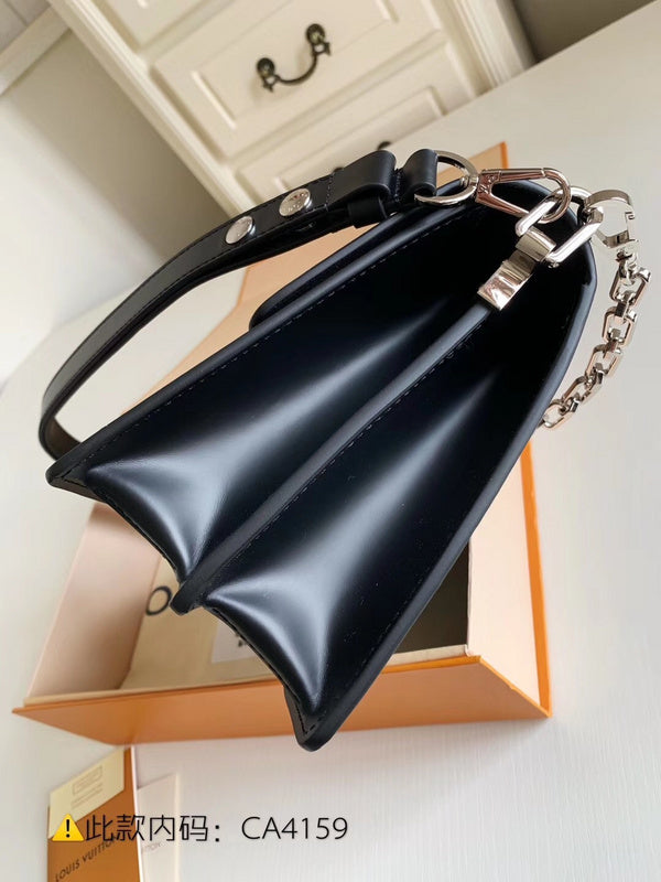 Luxurious Totes - Latest - 2376