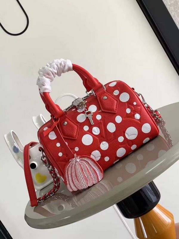 LOV - Luxurious Totes - 125