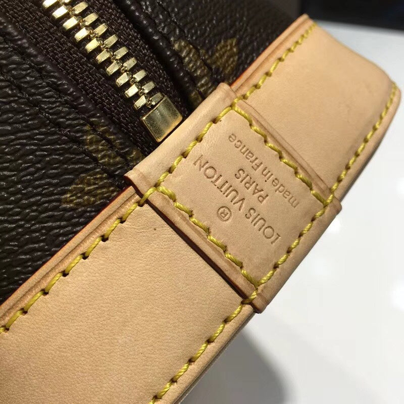 LOV - Luxurious Totes - 2760