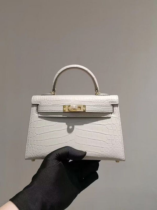 HMS - Luxurious Totes - 012