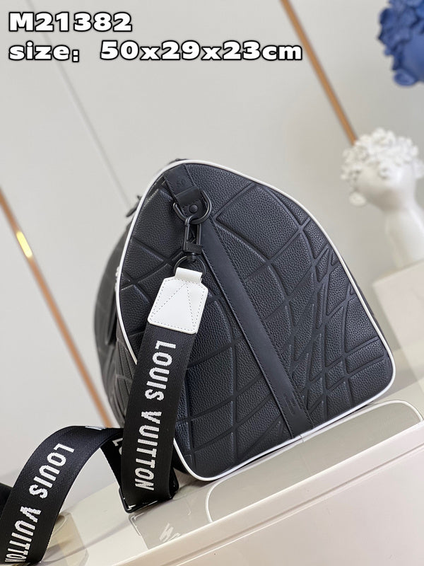 LOV - Luxurious Totes - 865
