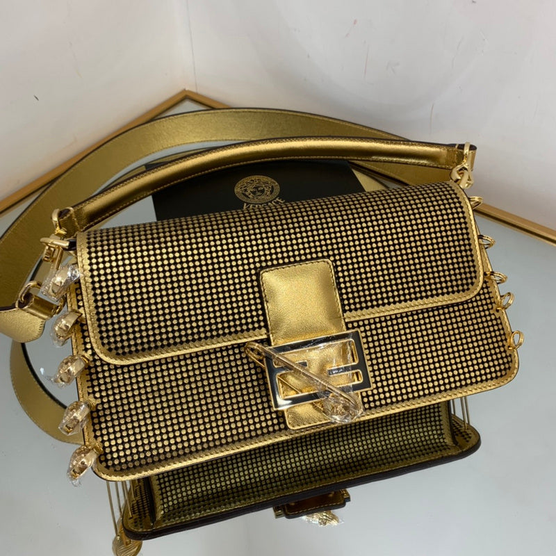 Luxurious Totes - Latest - 11372
