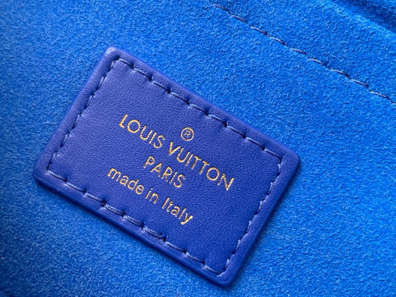 Luxurious Totes - Latest - 2681