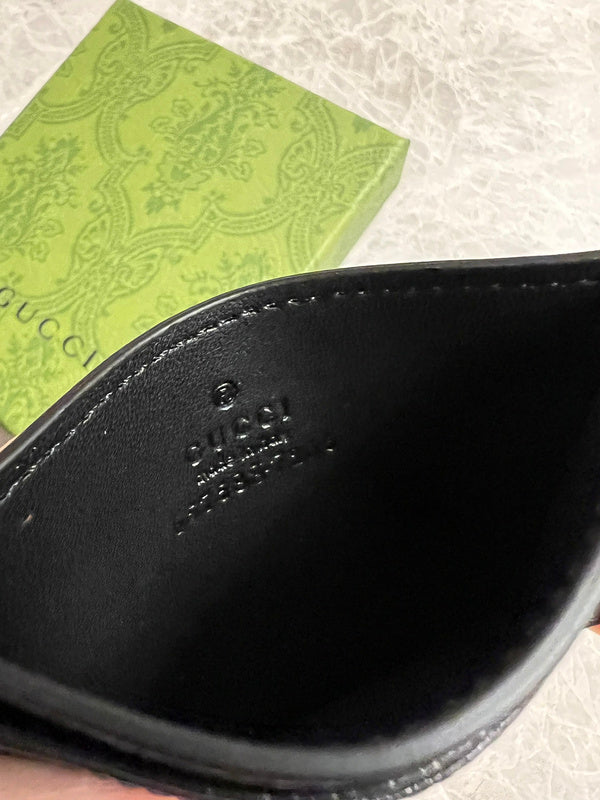 GUI - Luxurious Totes - 818