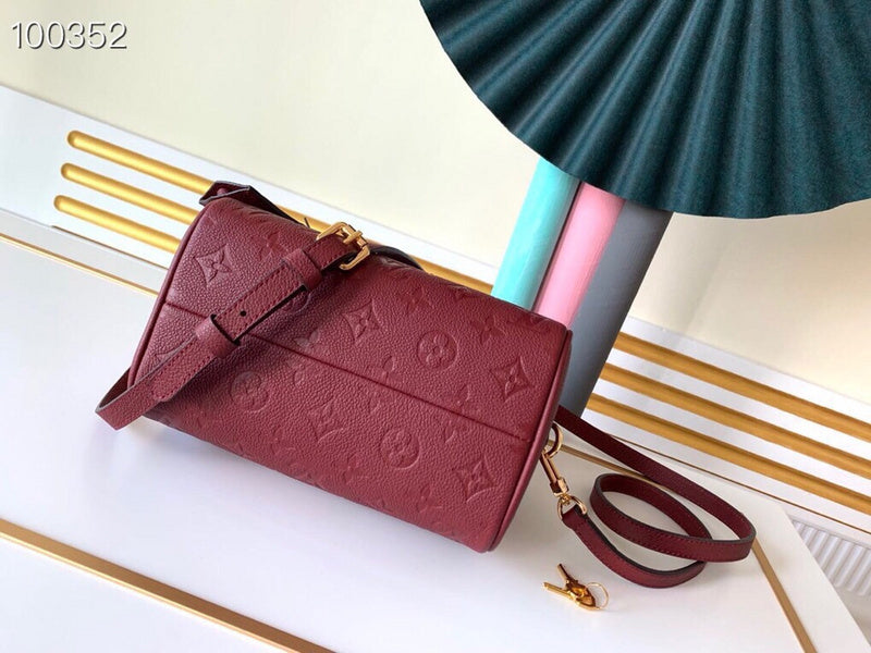 Luxurious Totes - Latest - 9660