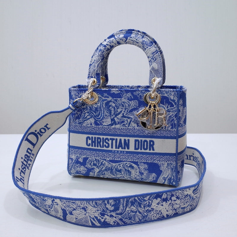 Luxurious Totes - Latest - 6340