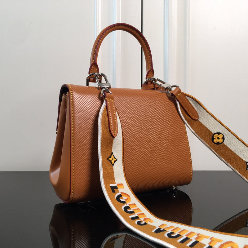 LOV - Luxurious Totes - 2099