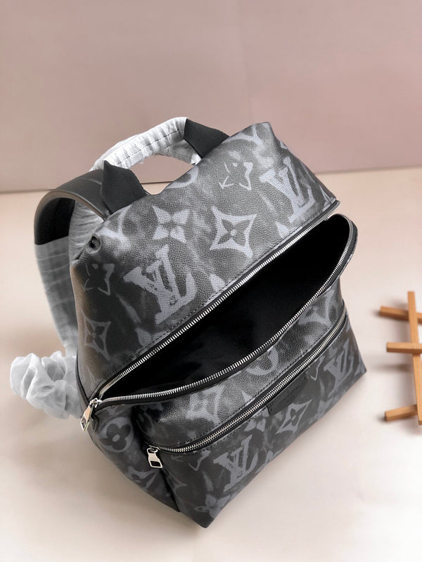 LOV - Luxurious Totes - 2510