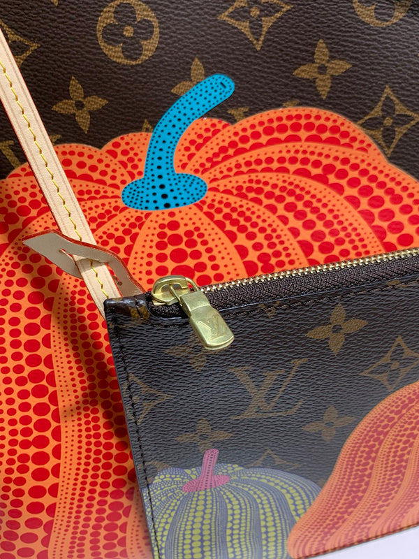 LOV - Luxurious Totes - 354