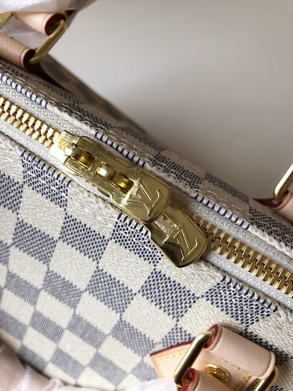 Luxurious Totes - Latest - 9701