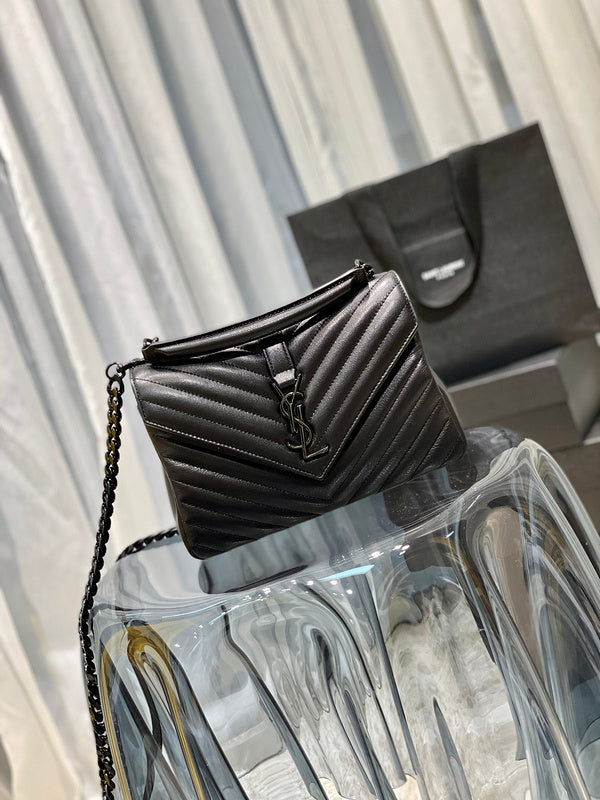 Luxurious Totes - Latest - 8416