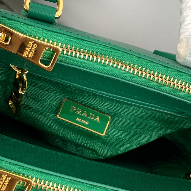 Luxurious Totes - Latest - 4536