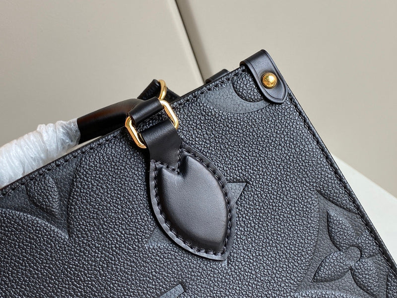 LOV - Luxurious Totes - 2407