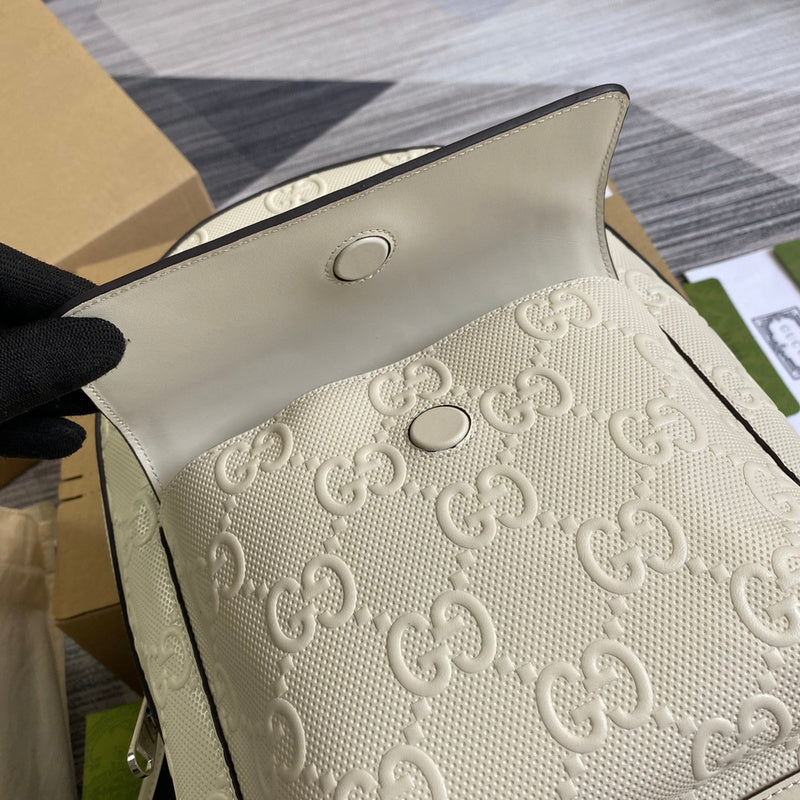 GUI - Luxurious Totes - 070