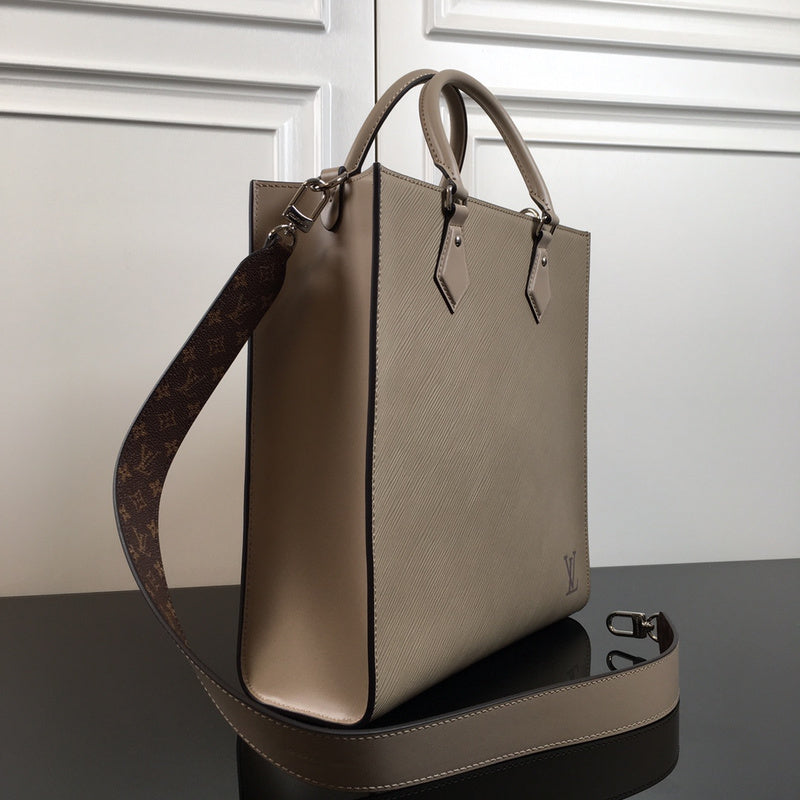 LOV - Luxurious Totes - 2097