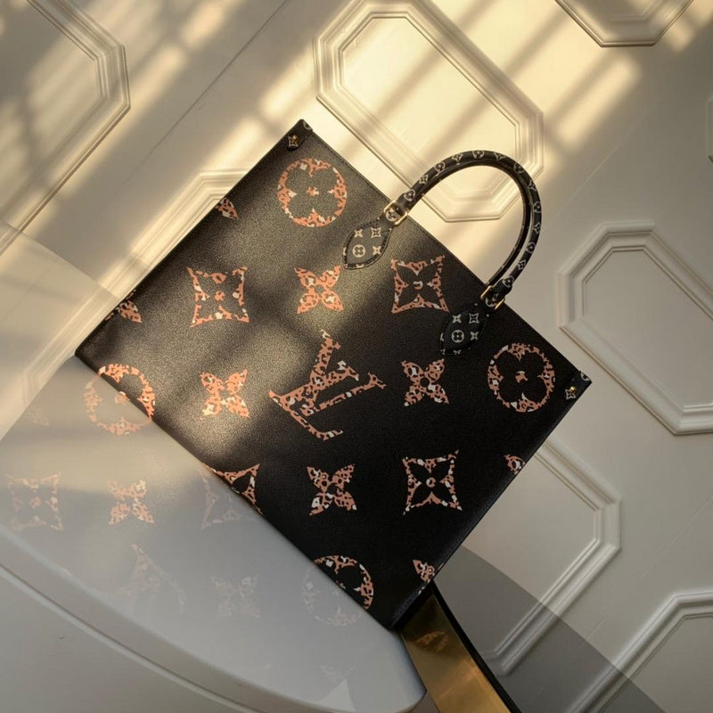 LOV - Luxurious Totes - 439