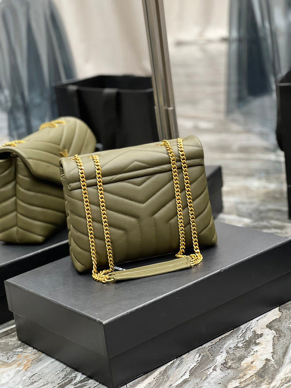Luxurious Totes - Latest - 8501