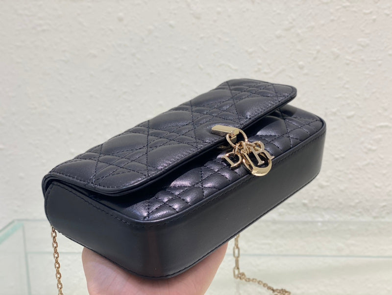 Luxurious Totes - Latest - 6195