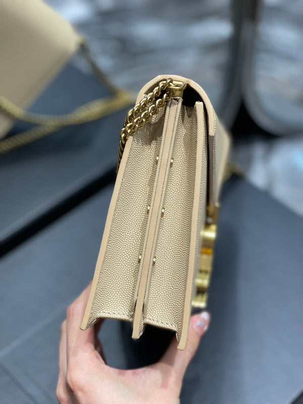 Luxurious Totes - Latest - 8360
