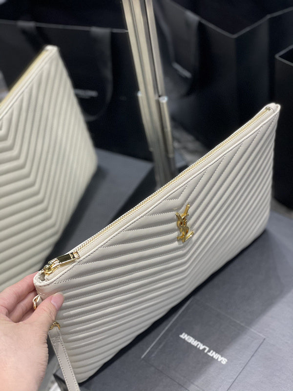 Luxurious Totes - Latest - 8802
