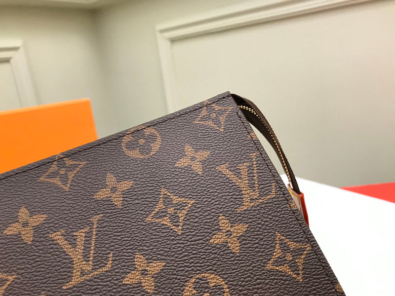 Luxurious Totes - Latest - 817