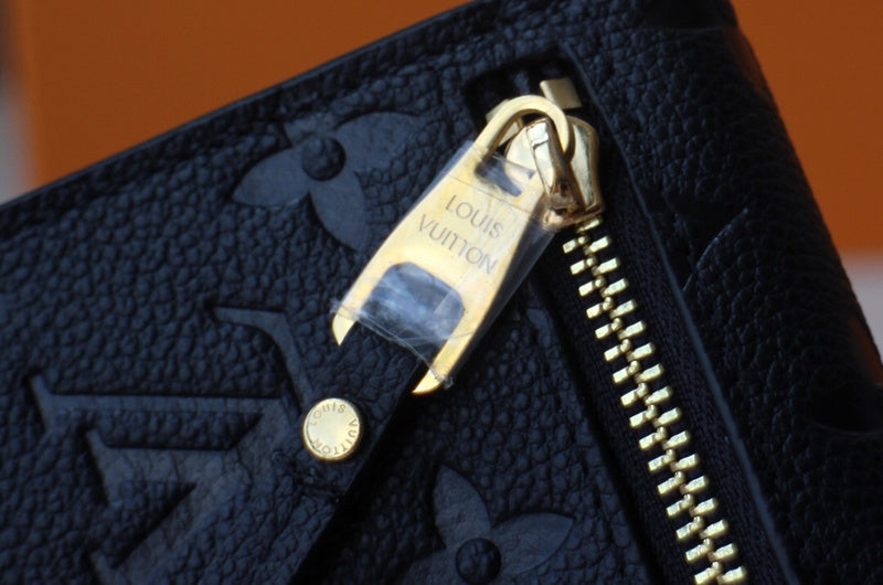 Luxurious Totes - Latest - 855