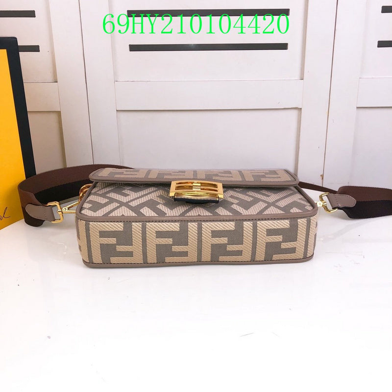 GC - Shoulder - 2739