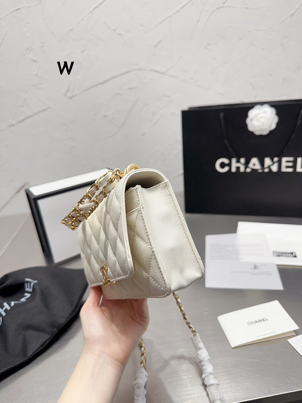 Luxurious Totes - CNL3 Bags - 363
