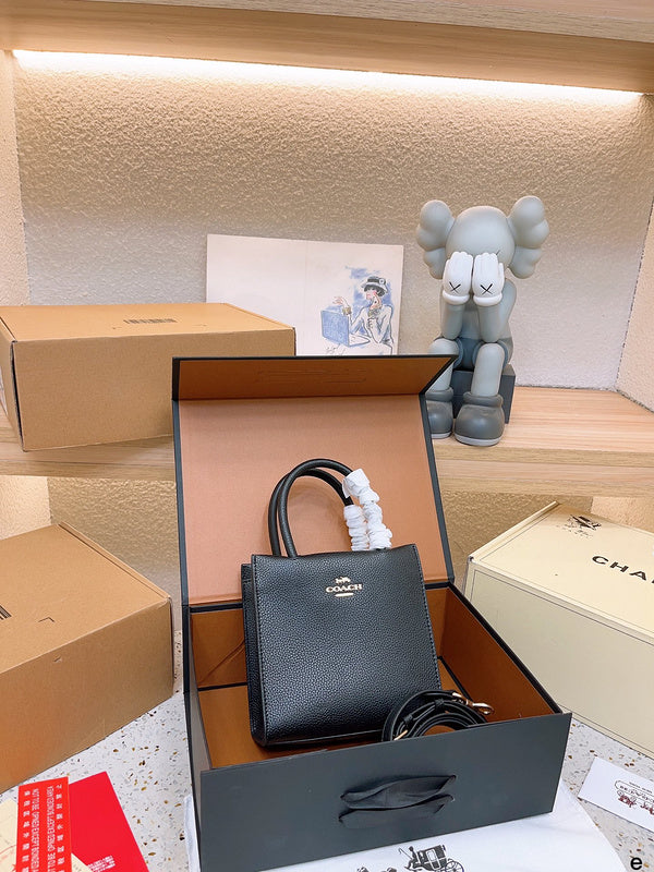Luxurious Totes - CCH2 Bags - 090