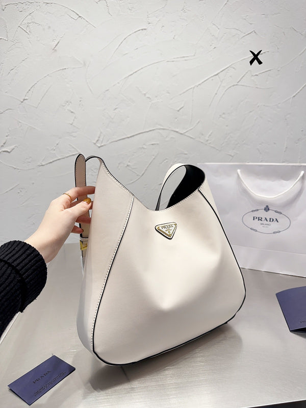 Luxurious Totes - PDA3 Bags - 326