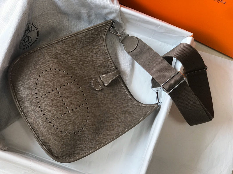 Luxurious Totes - Latest - 6823